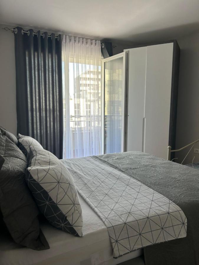 Apartament Raci Shëngjin Buitenkant foto